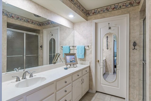 114 Granada Square, Canton, TX 75103