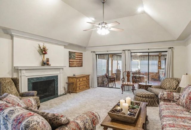 114 Granada Square, Canton, TX 75103