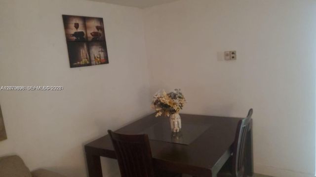 19201 Collins Avenue 748, Sunny Isles Beach, FL 33160