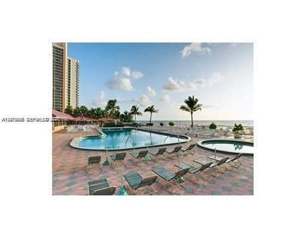 19201 Collins Avenue 748, Sunny Isles Beach, FL 33160