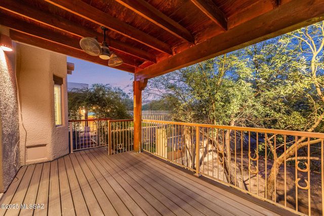 2330 N Bonanza Avenue, Tucson, AZ 85749