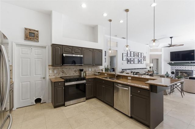 17701 GREY EAGLE ROAD, Tampa, FL 33647