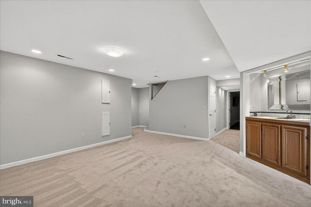 13509 OAK IVY LN, Fairfax, VA 22033