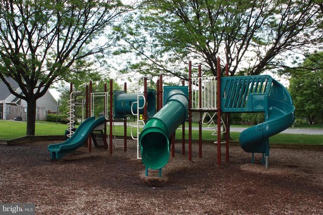 13509 OAK IVY LN, Fairfax, VA 22033