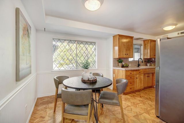 6010 Machado Way, Sacramento, CA 95822