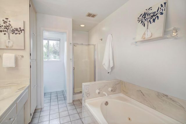 6010 Machado Way, Sacramento, CA 95822