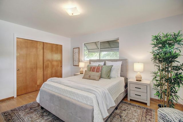 6010 Machado Way, Sacramento, CA 95822