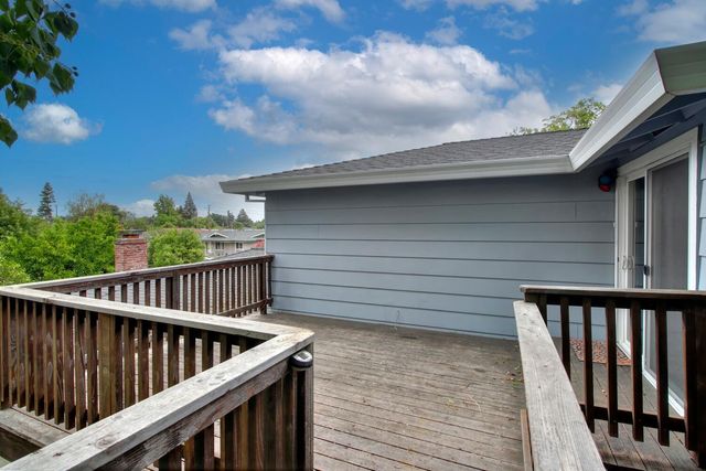 6010 Machado Way, Sacramento, CA 95822