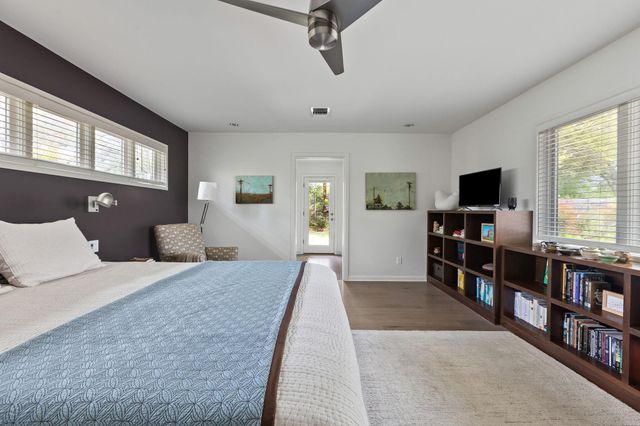 1408 Larkwood DR, Austin, TX 78723