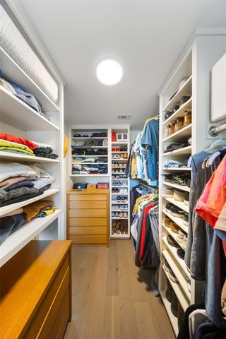 1408 Larkwood DR, Austin, TX 78723