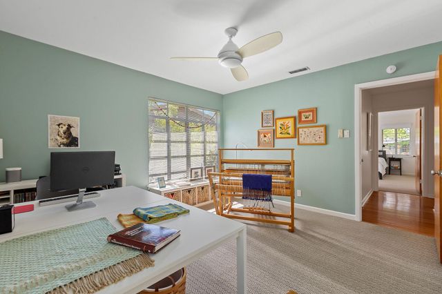 1408 Larkwood DR, Austin, TX 78723