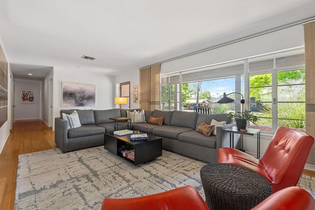 1408 Larkwood DR, Austin, TX 78723