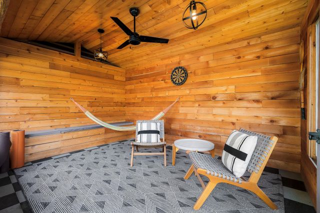 1408 Larkwood DR, Austin, TX 78723