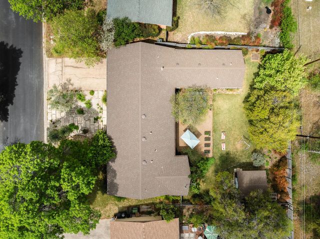 1408 Larkwood DR, Austin, TX 78723