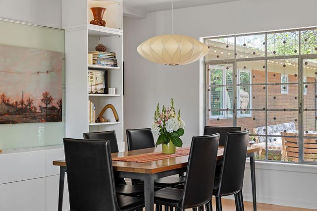 1408 Larkwood DR, Austin, TX 78723