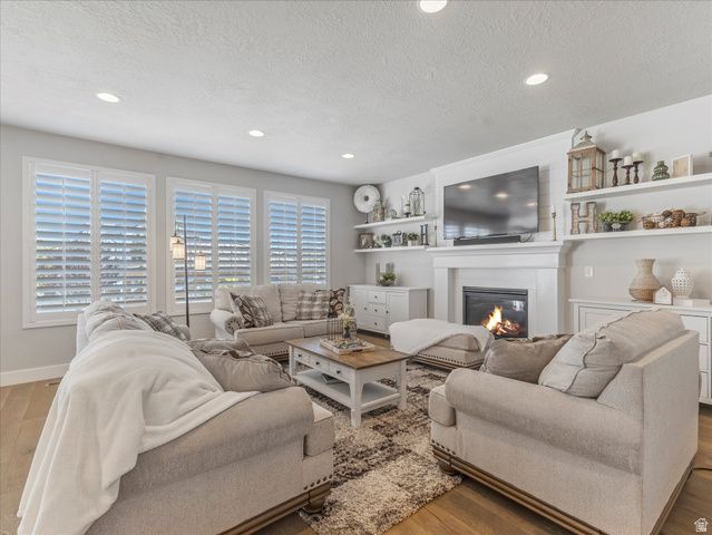 6492 W SHAWNEE MARIE WAY, Herriman, UT 84096