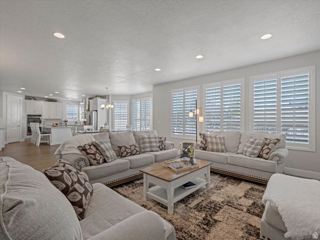 6492 W SHAWNEE MARIE WAY, Herriman, UT 84096