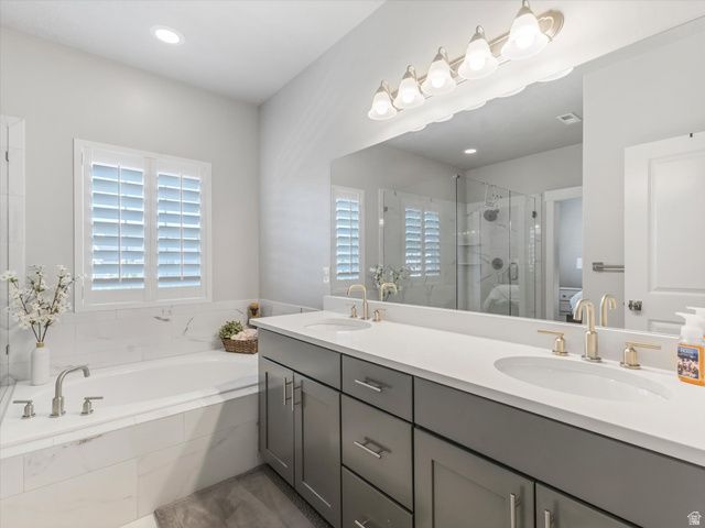 6492 W SHAWNEE MARIE WAY, Herriman, UT 84096