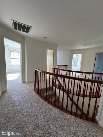 3025 WINDY KNOLL CT, Rockville, MD 20850