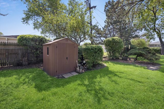 9135 26th Place, Brookfield, IL 60513