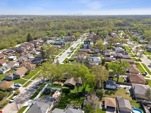 9135 26th Place, Brookfield, IL 60513