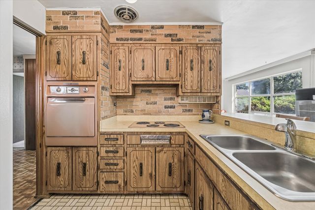 9135 26th Place, Brookfield, IL 60513
