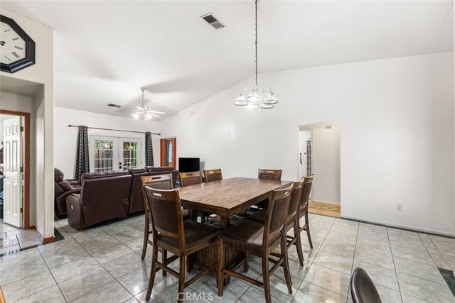 2901 Flint Hills Drive, Bakersfield, CA 93313