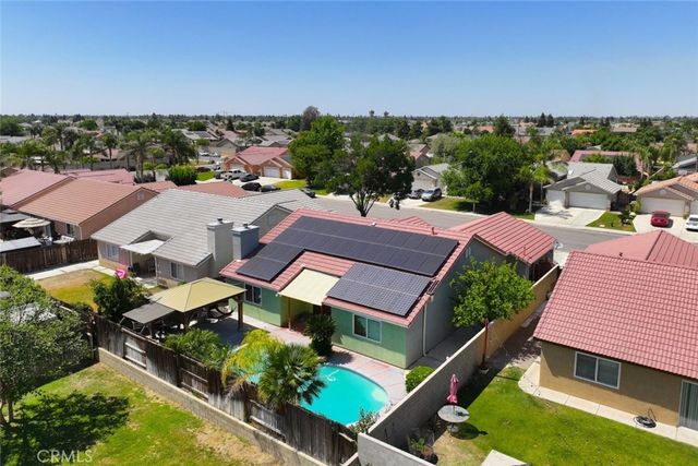 2901 Flint Hills Drive, Bakersfield, CA 93313