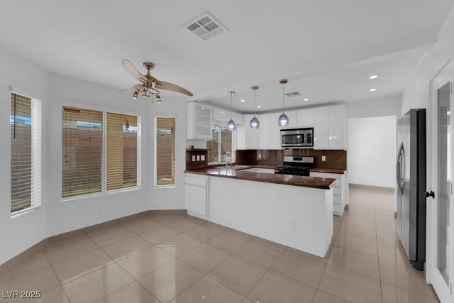 738 Panhandle Drive, Henderson, NV 89014