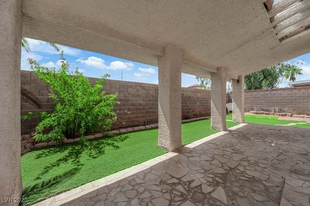 738 Panhandle Drive, Henderson, NV 89014