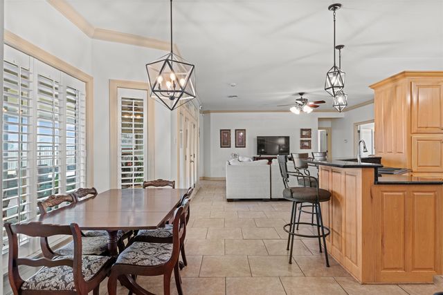 313 Donald Dr, Thibodaux, LA 70301