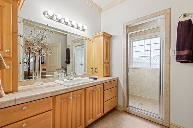 313 Donald Dr, Thibodaux, LA 70301