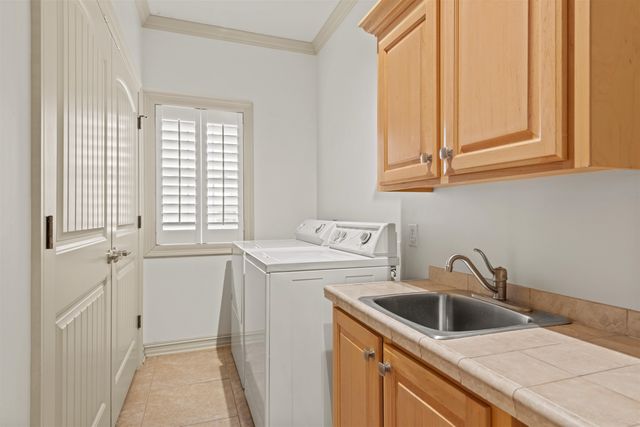 313 Donald Dr, Thibodaux, LA 70301