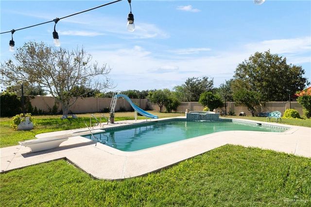 909 Anthony Street, Weslaco, TX 78596