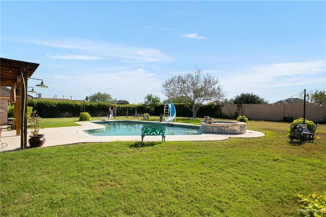 909 Anthony Street, Weslaco, TX 78596