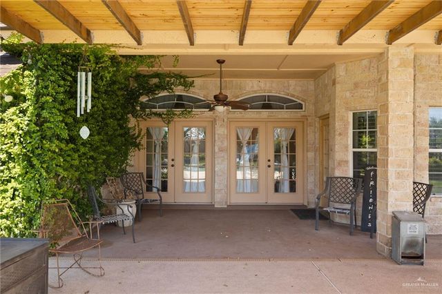 909 Anthony Street, Weslaco, TX 78596