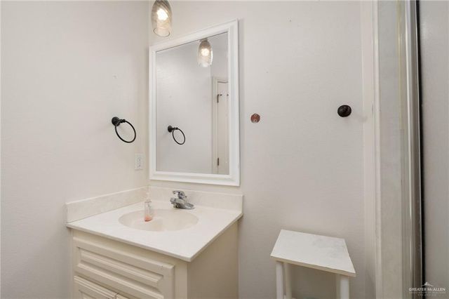 909 Anthony Street, Weslaco, TX 78596