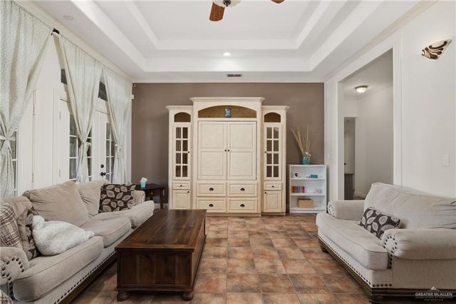 909 Anthony Street, Weslaco, TX 78596