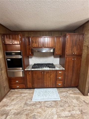 1105 Skyline Drive, Russellville, AR 72802