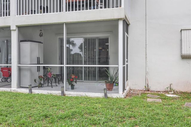 899 SE 2nd Avenue 120, Deerfield Beach, FL 33441