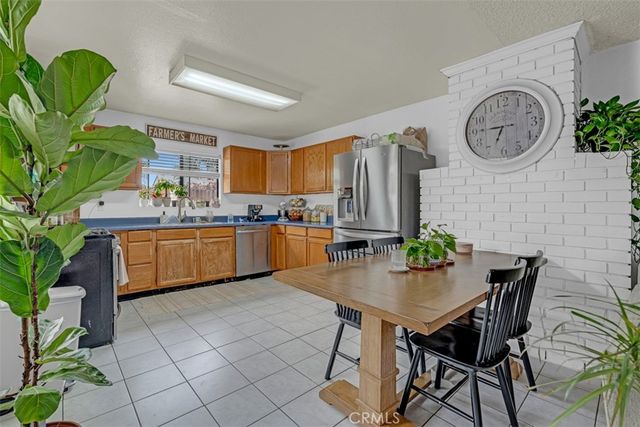 223 Montana, Monrovia, CA 91016