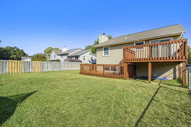 1370 Manorwood Drive, Grand Rapids, MI 49508