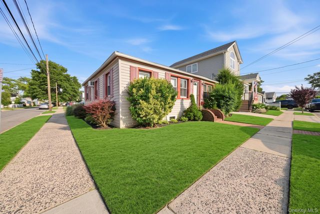 162 Baisley Avenue, East Rockaway, NY 11518
