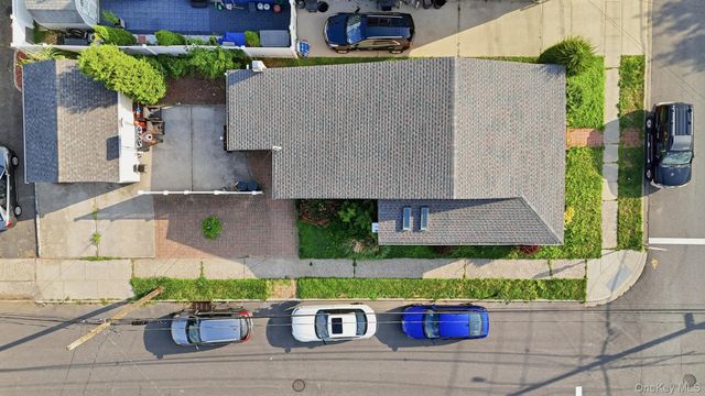 162 Baisley Avenue, East Rockaway, NY 11518