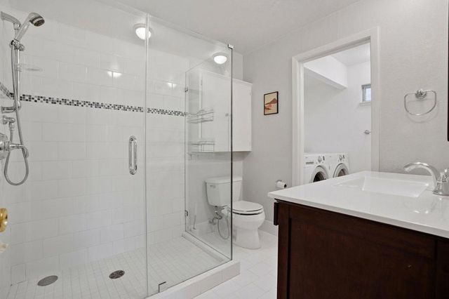 633 Highland Avenue 1, San Mateo, CA 94401