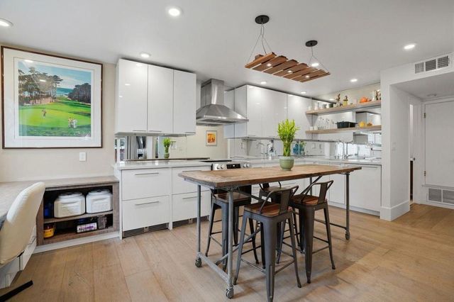 633 Highland Avenue 1, San Mateo, CA 94401