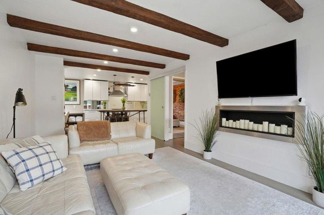 633 Highland Avenue 1, San Mateo, CA 94401