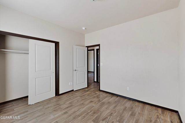 811 TS DANIEL CADENA Drive B, El Paso, TX 79927