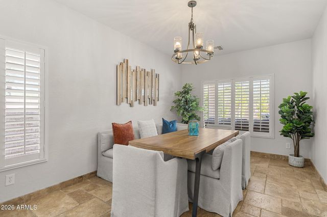 2405 W BARBIE Lane, Phoenix, AZ 85085