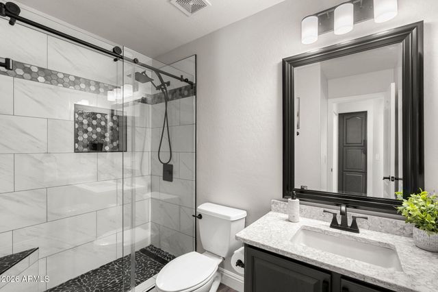 2405 W BARBIE Lane, Phoenix, AZ 85085